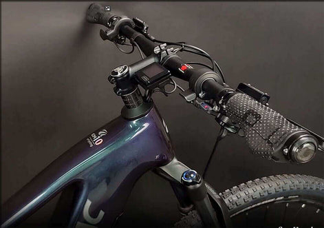 Carbon Mountain E-Bike Display Akku Bedienung intuitiv